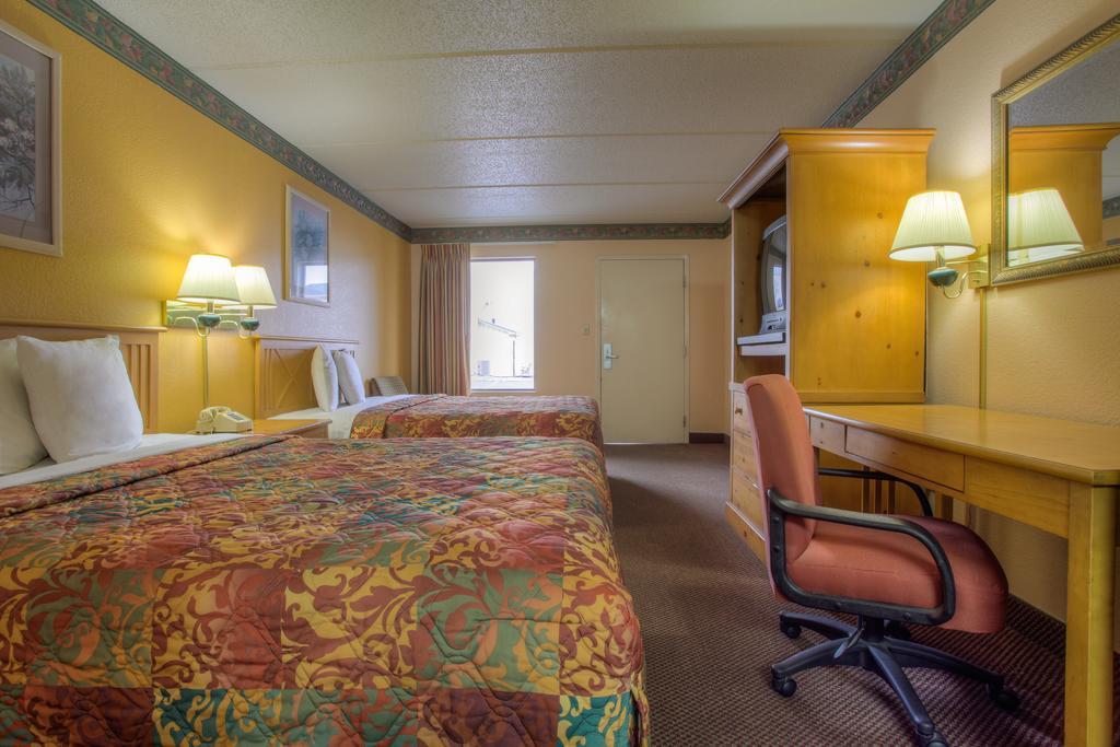Royal Inn Pigeon Forge Zimmer foto