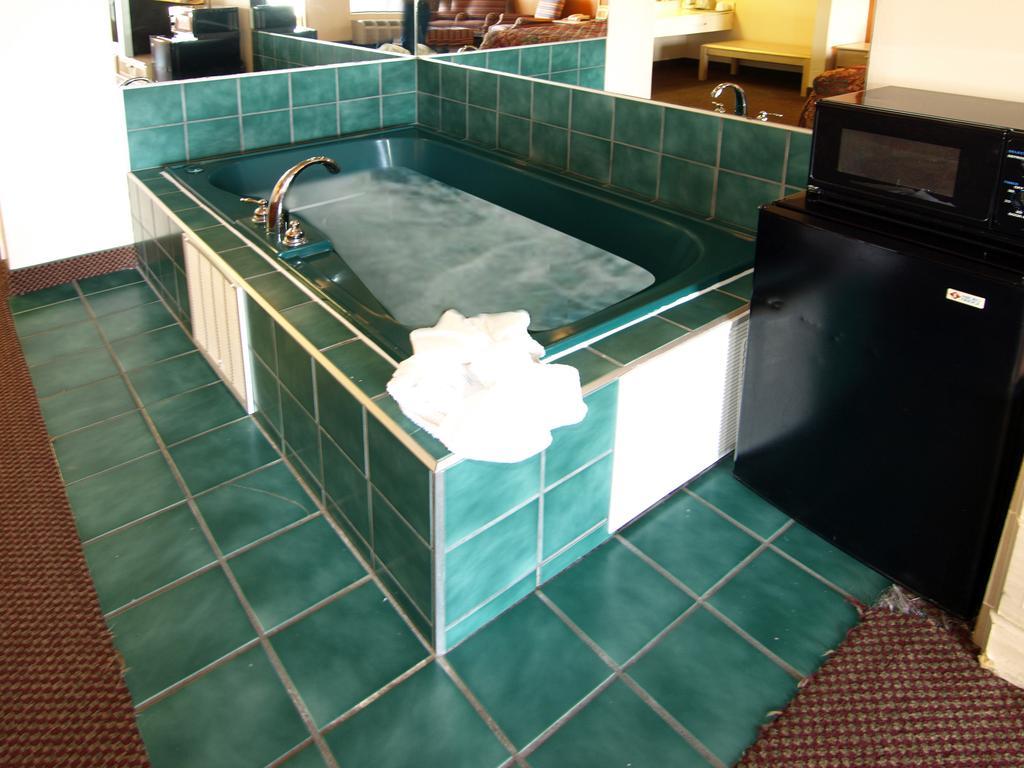 Royal Inn Pigeon Forge Zimmer foto